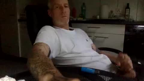kingsize online show from October 2025 07:30:02 AM
