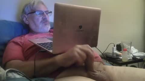 Snapshot of kingtongue10 chatting on July 2026 09:59:01 AM kingtongue10 online show from July 2026 09:59:01 AM