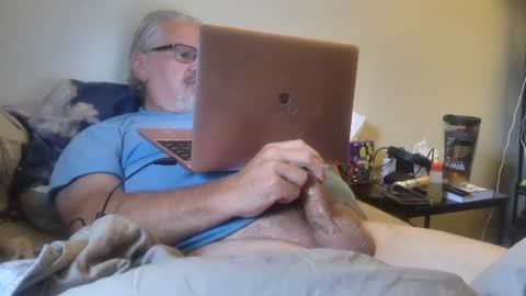 Snapshot of kingtongue10 chatting on July 2026 12:19:02 PM kingtongue10 online show from July 2026 12:19:02 PM