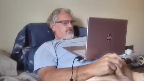 Snapshot of kingtongue10 chatting on July 2026 02:35:02 PM kingtongue10 online show from July 2026 02:35:02 PM