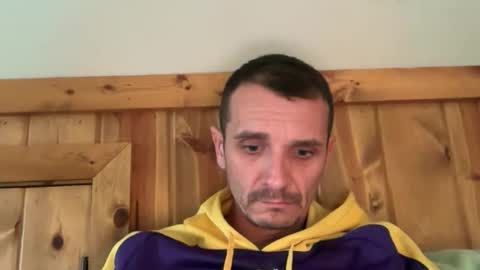 kinkee247 online show from April 2026 06:19:01 PM