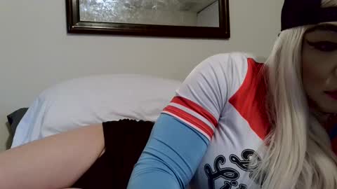 Snapshot of kinkicloudz91 chatting on December 2024 10:55:02 AM KinkiCloudz91 online show from December 2024 10:55:02 AM