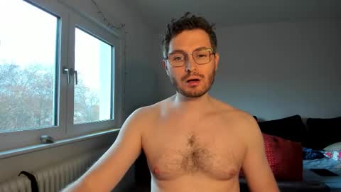 kinksubbydubby online show from November 2025 03:19:02 PM