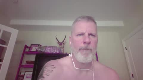 Snapshot of kinky_keven chatting on September 2025 05:37:01 PM kinky_keven online show from September 2025 05:37:01 PM