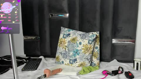 Polar  online show from January 2025 02:04:01 AM