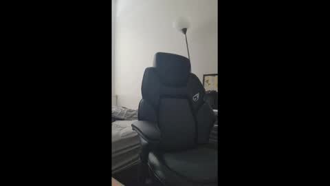 Snapshot of kinkycouple1789 chatting on December 2024 06:11:01 PM Maysie and Hunter online show from December 2024 06:11:01 PM