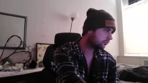 Snapshot of kinkycouple1789 chatting on December 2024 08:37:01 PM Maysie and Hunter online show from December 2024 08:37:01 PM