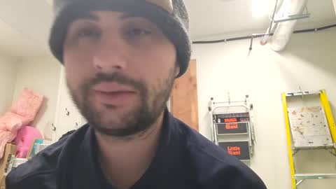 Snapshot of kinkycouple1789 chatting on February 2025 11:55:01 AM Maysie and Hunter online show from February 2025 11:55:01 AM