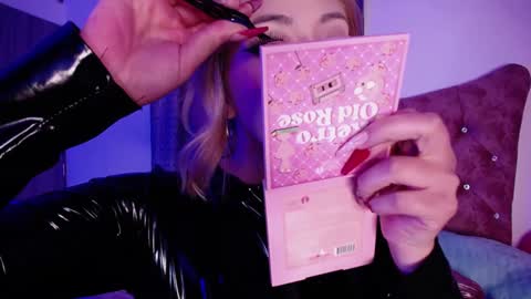  Sara  online show from December 2024 08:27:01 PM