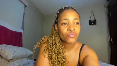 Kinky online show from February 2025 09:30:01 PM