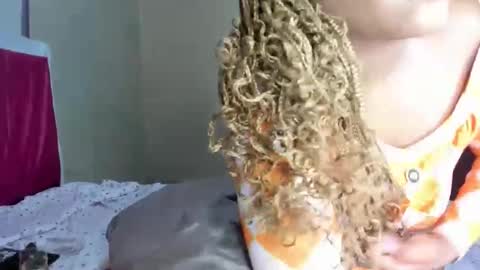 Kinky online show from February 2025 02:57:01 PM