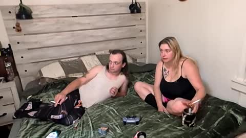 kinkyqueenandpet95 online show from October 2025 03:01:02 AM