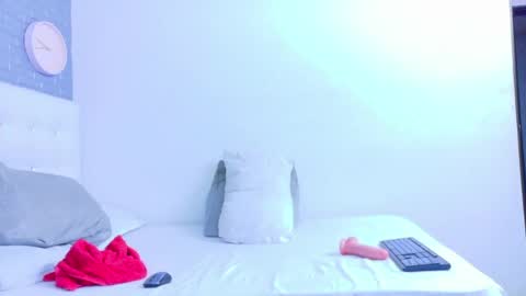 Snapshot of kinkyy_redhead chatting on May 2026 11:17:01 AM kinkyy_redhead online show from May 2026 11:17:01 AM