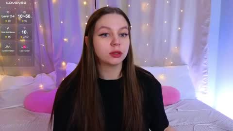 Kira Briis online show from April 2026 05:32:02 PM