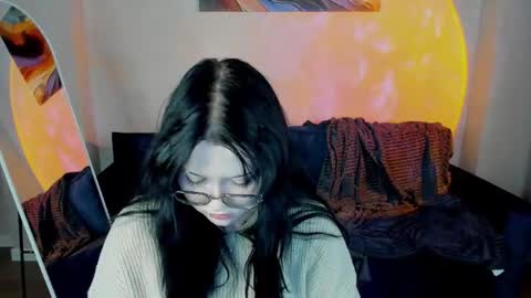 kira online show from February 2026 01:12:01 AM