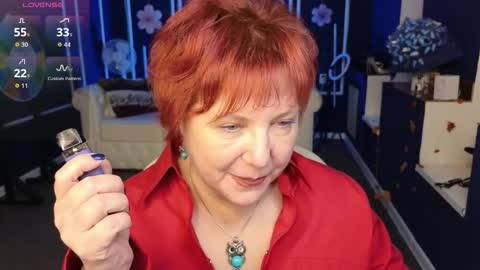 Kira Kennet online show from November 2025 04:22:01 PM