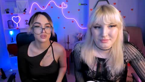 Kira  online show from February 2026 09:00:02 PM