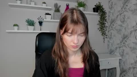 Snapshot of kirabliss28 chatting on May 2026 05:36:02 AM KIRA online show from May 2026 05:36:02 AM