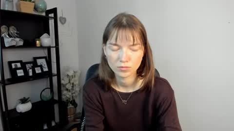 Snapshot of kirabliss28 chatting on May 2026 05:48:02 AM KIRA online show from May 2026 05:48:02 AM