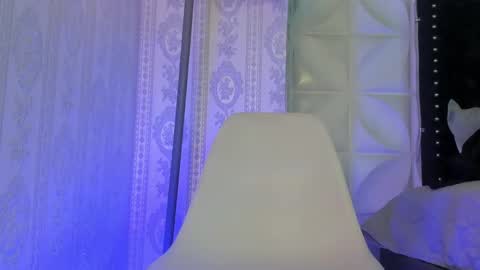 Snapshot of kirakeyhot chatting on May 2026 07:10:02 PM kirakeyhot online show from May 2026 07:10:02 PM
