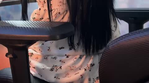 Kira    online show from February 2025 07:17:02 PM