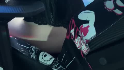 Kira    online show from March 2025 11:58:01 AM