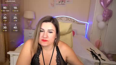 Snapshot of kiraroxx chatting on March 2025 10:05:02 PM Kira online show from March 2025 10:05:02 PM