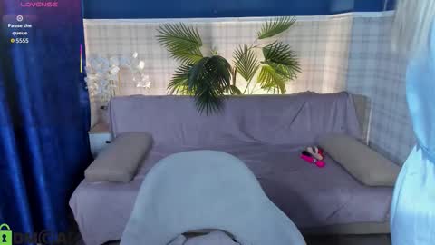 KiraSun online show from January 2026 10:34:02 PM