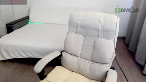 Kiri online show from December 2024 11:14:01 AM