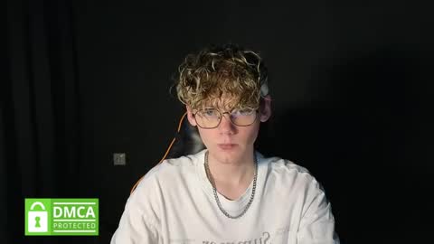 Snapshot of kirill_20_cm chatting on April 2026 02:49:02 AM Kirill and Andrey online show from April 2026 02:49:02 AM
