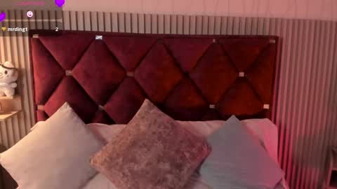 Snapshot of kirivelvet chatting on April 2026 09:26:01 PM Samantha Velvet online show from April 2026 09:26:01 PM