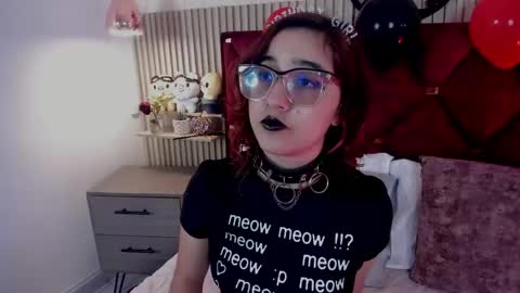 Snapshot of kirivelvet chatting on May 2026 09:11:02 PM Samantha Velvet online show from May 2026 09:11:02 PM