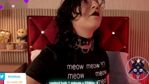 Snapshot of kirivelvet chatting on May 2026 08:28:01 PM Samantha Velvet online show from May 2026 08:28:01 PM