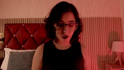 Snapshot of kirivelvet chatting on May 2026 09:24:01 PM Samantha Velvet online show from May 2026 09:24:01 PM