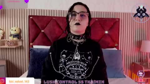 Snapshot of kirivelvet chatting on June 2026 08:14:02 PM Samantha Velvet online show from June 2026 08:14:02 PM