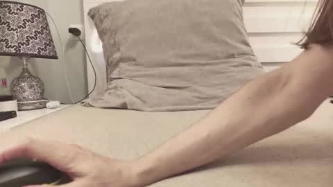 Wet Girl online show from December 2025 11:41:02 AM