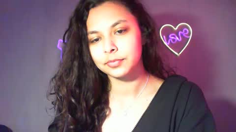 kiss_ameliaa online show from February 2025 08:14:01 AM