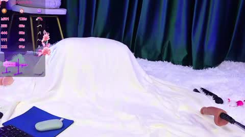 kiss_katy online show from April 2026 07:39:01 AM