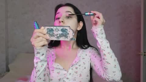 Hot Eva online show from April 2026 08:18:02 AM