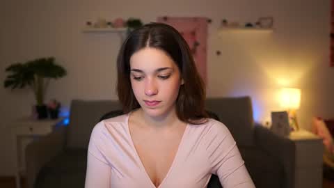 Sisi online show from January 2026 07:16:01 PM