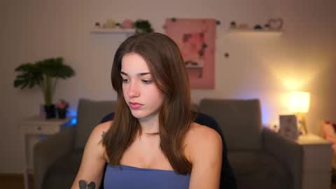 Sisi online show from January 2026 07:15:01 PM