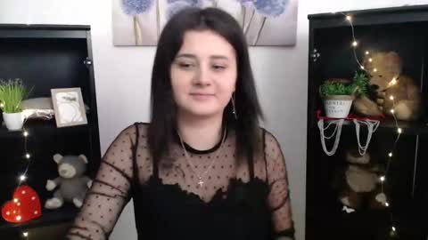 kissleoxx online show from February 2026 02:14:01 PM