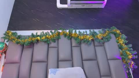 Snapshot of kissme_luna chatting on November 2025 07:06:01 PM BELLA FLAME online show from November 2025 07:06:01 PM