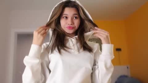 Snezhana online show from October 2025 02:12:01 PM