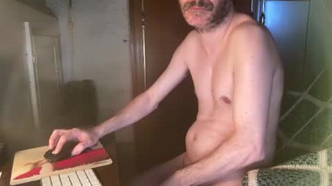Snapshot of kissofbanned1983 chatting on June 2026 09:48:02 AM kissofbanned1983 online show from June 2026 09:48:02 AM