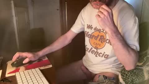 Snapshot of kissofbanned1983 chatting on June 2026 07:01:02 AM kissofbanned1983 online show from June 2026 07:01:02 AM