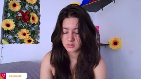 Snapshot of kisstarxxx chatting on February 2026 03:18:01 AM Helena and Brad online show from February 2026 03:18:01 AM