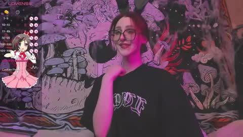 Kissthasky online show from November 2025 04:07:02 PM