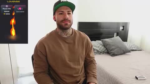 Snapshot of kite__ chatting on February 2026 02:43:02 PM kite__ online show from February 2026 02:43:02 PM