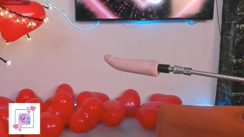 Kitness online show from February 2025 01:11:02 PM